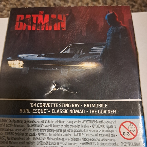 5 Batman Hot Wheels Cars - Picture 8 of 10
